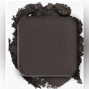 MG Signature Eyeshadow SOMKE SIGNAL Discontinued makeup Geek